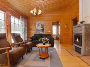 Holiday Home Repo