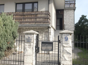 Dr Mandryk House
