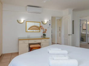 San Lameer Villa Rentals  Four Bedroom Superior 1930