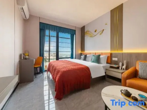 Lidu Happy Apartment (Yunshan Fengjing Plaza)