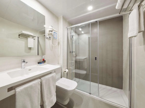 Barcelona Century Hotel