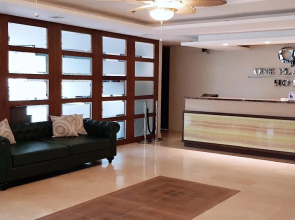 One Platinum Hotel