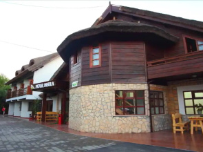 Insula Hotel