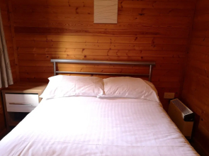Hunters Moon Lodges