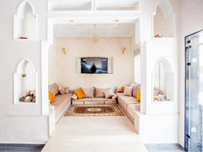 Dakhla White House