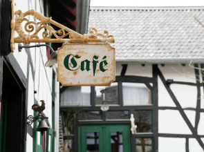 Schleiden Timber-frame Retreat