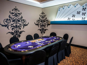 Avani Windhoek Hotel & Casino