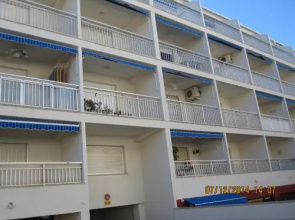 Apartamentos Irta Playa 3000