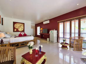 Crystal Bay Yacht Club