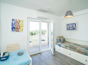 Stunning Apartment in Mlini With Wifi and 1 Bedrooms