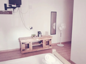 Paternoster Hotel