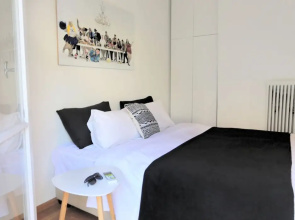 Thisio Junior Athenian Apartment