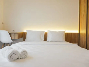 Fully Furnished With Comfortable Design 2Br Sky House Apartment Bsd