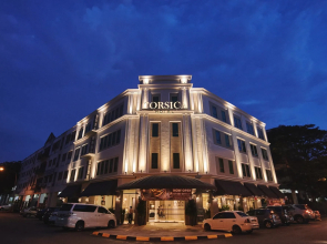 Corsica Hotel
