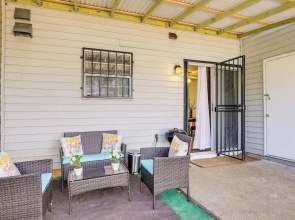 Georgia Townhome - 3 Mi to Stone Mountain Park!