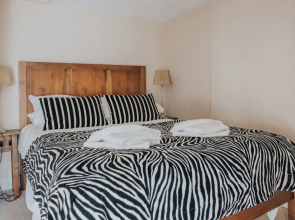 Young Street Boutique Apartments