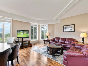 1210 Country Club Drive - 2 Bedroom