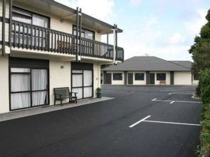 Kauri Court Motel and Apartments