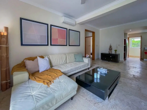 Cute Apartment Only Steps From the Beach