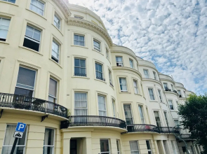 Hove Alone 5 Top Floor By My Getaways