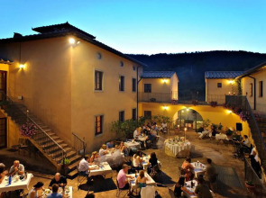 Hotel Casolare Le Terre Rosse