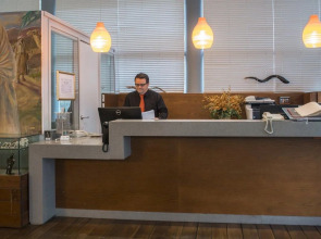 Poli Urban By Afi Hotels