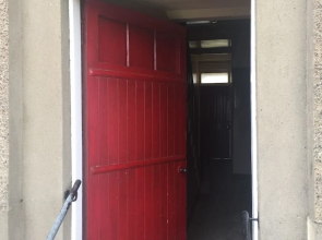 2 Bedroom Edinburgh Apartment