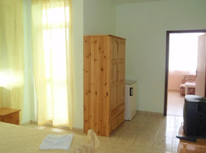 Hotel Angkor