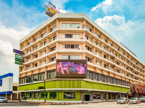 Grand Thara Hotel