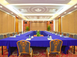 Отель Sanya Baohong