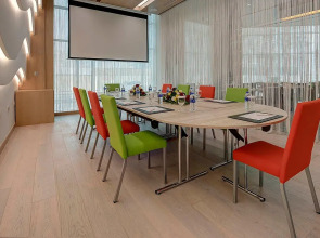 Al Khoory Atrium Hotel