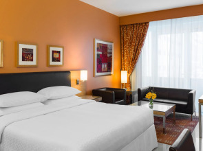 Four Points by Sheraton Bur Dubai