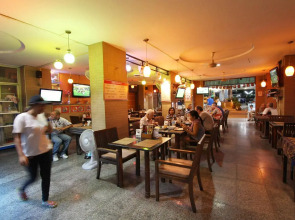 18 Coins Budget Hotel