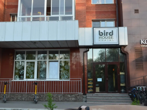 Bird House Hostel