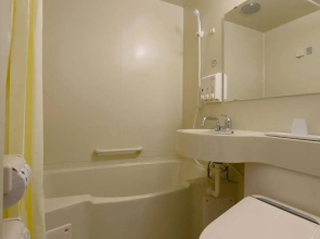 Toyoko Inn Tokyo Asakusa Senzoku Tsukuba Express