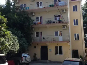 Mega Guest House