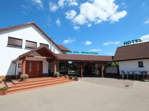 Nenufar Club Hotel