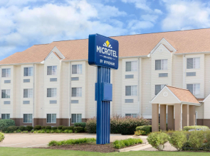 Microtel Inn & Suites by Wyndham Starkville
