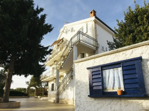 Suncica Apartments