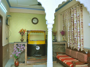 Moonlight Homestay & Hostel