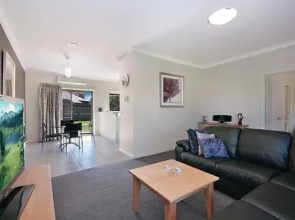 Hamilton Standard Apartment