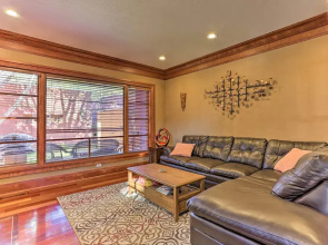 North End Boise Home w/ Courtyard ~ 3 Mi to Dtwn!