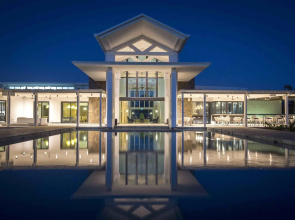 Taumeasina Island Resort