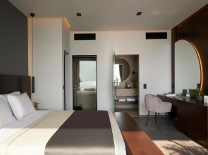 Villa OMNIA - Luxury Bound on Earth
