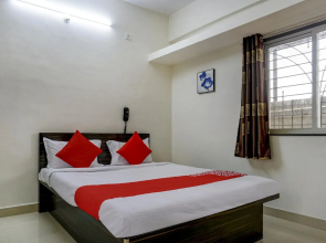OYO Flagship 79177 Hotel Komfort Inn