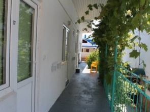 Golubaya Bukhta Guest House