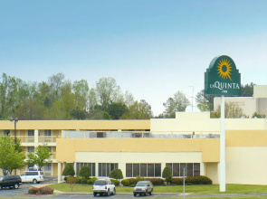 Super 8 Little Rock/Otter Creek