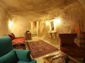 Larina Cave Otel