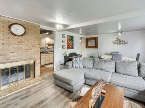 Pet-friendly Rockford Home Near Skiing & Hiking!