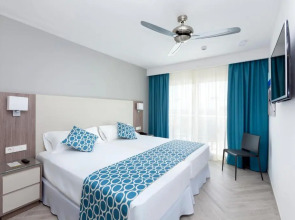 Hotel Riu Papayas - All Inclusive